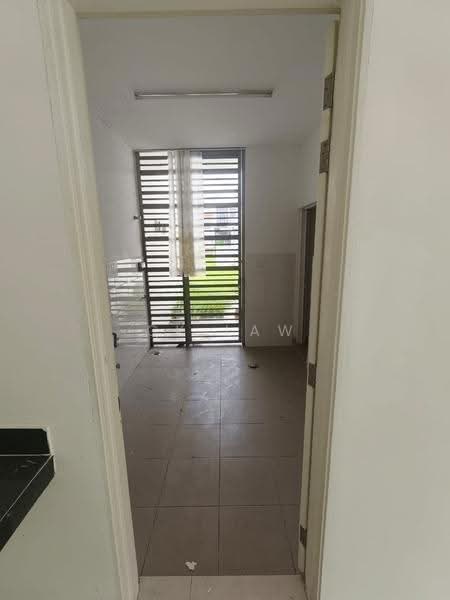 Semi-Detached House for Sale in Setia Ecohill (Semenyih) - CK Law - Kitchen - PropertyGuru.com.my