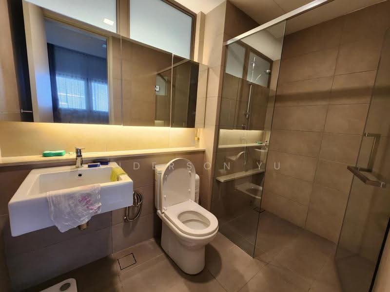 Condominium for Sale at The WaterEdge (Pinggiran Air) - Anderson Yu - Bathroom - PropertyGuru.com.my