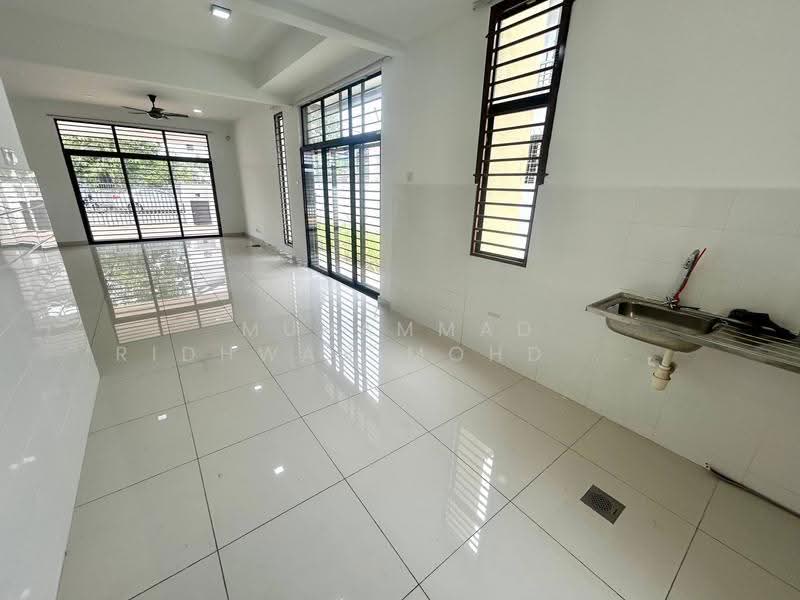 Semi-Detached House for Sale in Semenyih (Selangor) - Muhammad Ridhwan Mohd Huzairi - Interior - PropertyGuru.com.my