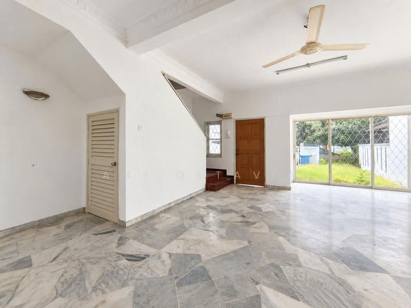 Rumah Teres 2-Tingkat untuk Dijual di Usj 14 (Subang Jaya) - Amy Oktavia - Living Room - PropertyGuru.com.my