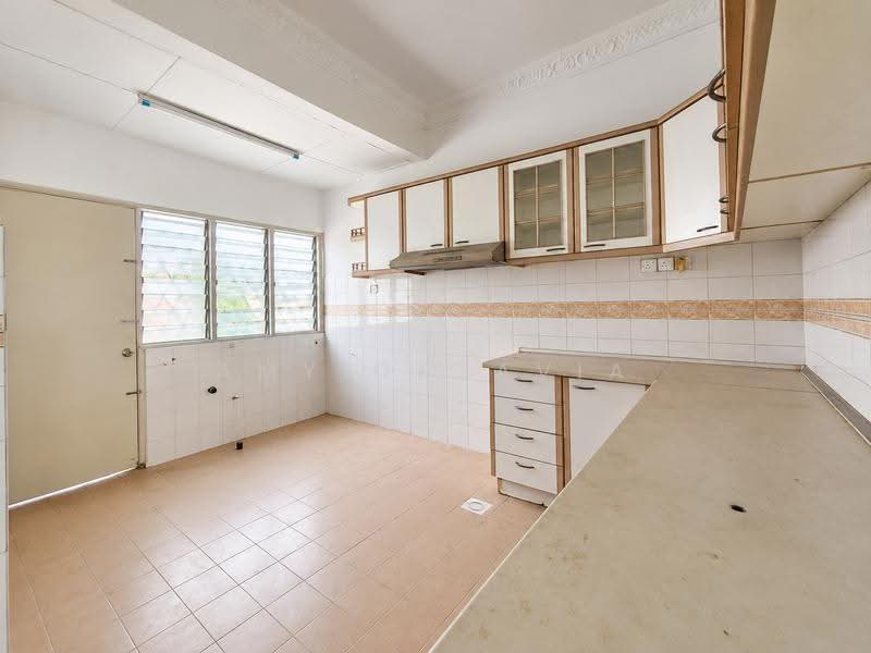 Rumah Teres 2-Tingkat untuk Dijual di Usj 14 (Subang Jaya) - Amy Oktavia - Kitchen - PropertyGuru.com.my