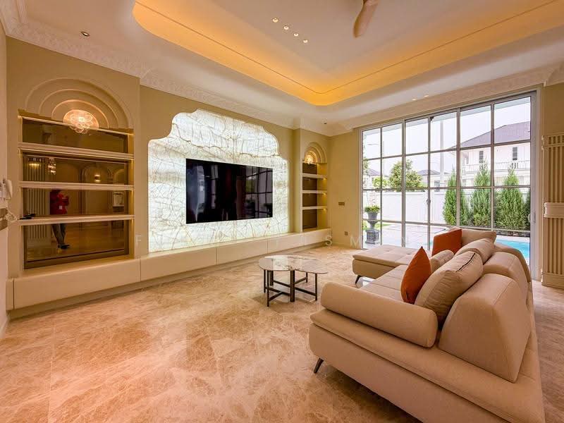 Rumah Banglo untuk Dijual di Eco Majestic (Semenyih) - Fikri Yasmin - Living Room - PropertyGuru.com.my