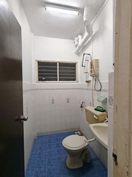Kondominium untuk Disewa di Selesa Puteri Condominium - Nikko Soh - Bathroom - PropertyGuru.com.my