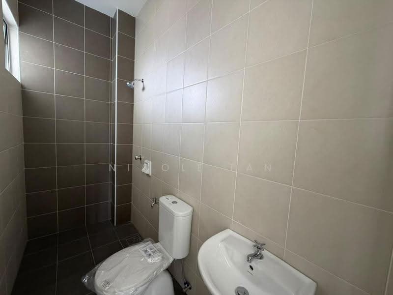 Rumah Banglo untuk Dijual di Senawang (Negeri Sembilan) - Nicole Tan - Bathroom - PropertyGuru.com.my