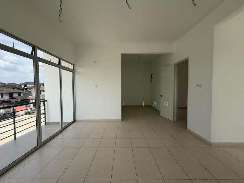 Rumah Banglo untuk Dijual di Senawang (Negeri Sembilan) - Nicole Tan - Living Room - PropertyGuru.com.my