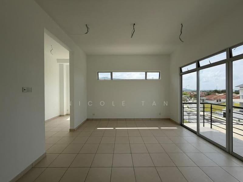 Rumah Banglo untuk Dijual di Senawang (Negeri Sembilan) - Nicole Tan - Living Room - PropertyGuru.com.my