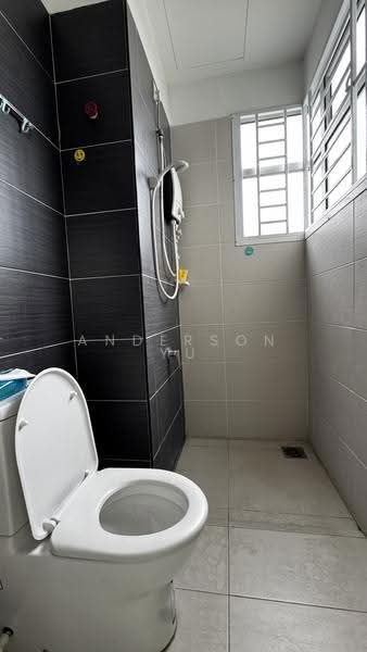 Service Residence for Rent at Manhattan Soho - Anderson Yu - Bathroom - PropertyGuru.com.my