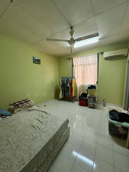 Rumah Teres 2-Tingkat untuk Dijual di Taman Sierra Perdana (Masai) - Noctis Tan - Bedroom - PropertyGuru.com.my