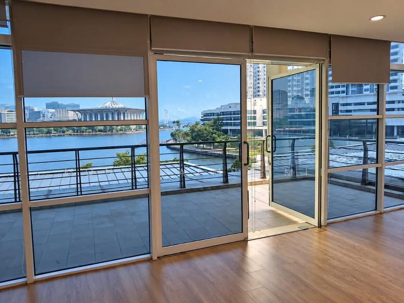 Office for Rent in Presint 8 (Putrajaya) - Mohd Daim Jamil - Balcony - PropertyGuru.com.my