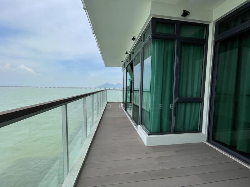 Kondominium untuk Dijual di The LIGHT COLLECTION II - Mocole Lee - Balcony - PropertyGuru.com.my