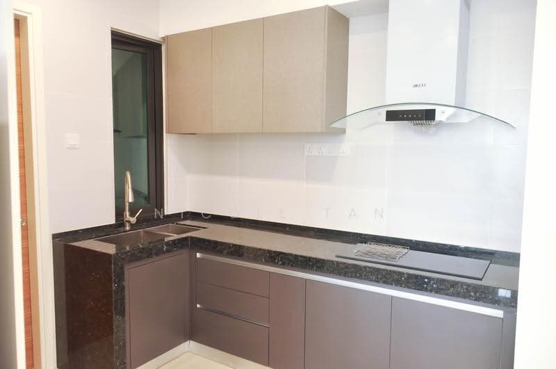 Kediaman Servis untuk Dijual di Pearl Suria - Nicole Tan - Kitchen - PropertyGuru.com.my