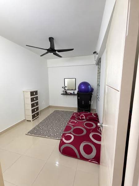 Pangsapuri untuk Disewa di Bukit Segambut Apartment - Ann Lim - Bedroom - PropertyGuru.com.my