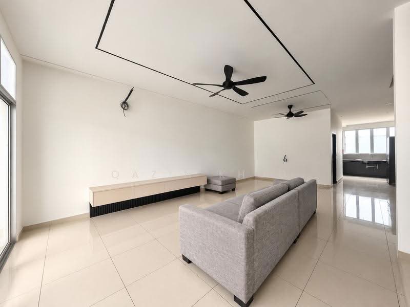 Rumah Teres 2-Tingkat untuk Dijual di Kelebang (Ipoh) - Qazin Khoo - Living Room - PropertyGuru.com.my
