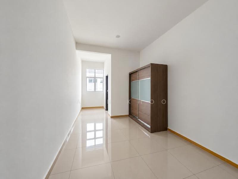 Rumah Teres 2-Tingkat untuk Dijual di Kelebang (Ipoh) - Qazin Khoo - Corridor - PropertyGuru.com.my