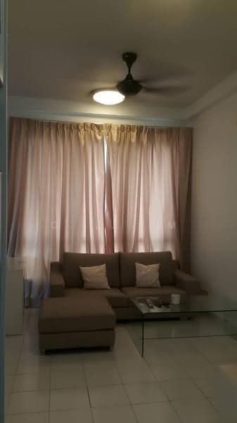 Kediaman Servis untuk Dijual di Serviced Residence @ Casa Tiara - O. J. Sim - Living Room - PropertyGuru.com.my