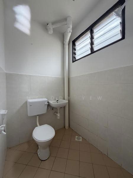 Rumah Teres 2-Tingkat untuk Dijual di Taman Sri Pulai Perdana 2 (Skudai) - Melody Yew - Bathroom - PropertyGuru.com.my