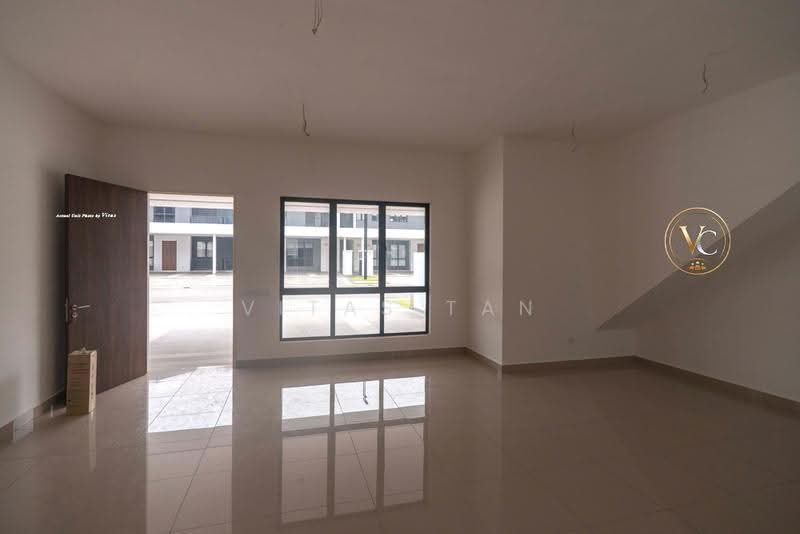 Townhouse for Sale in Eco Ardence (Setia Alam) - Vitas Tan - Living Room - PropertyGuru.com.my