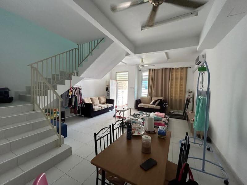 2-storey Terraced House for Sale in Taman Pulai Mutiara (Iskandar Puteri (Nusajaya)) - Jack Wong - Living Room - PropertyGuru.com.my