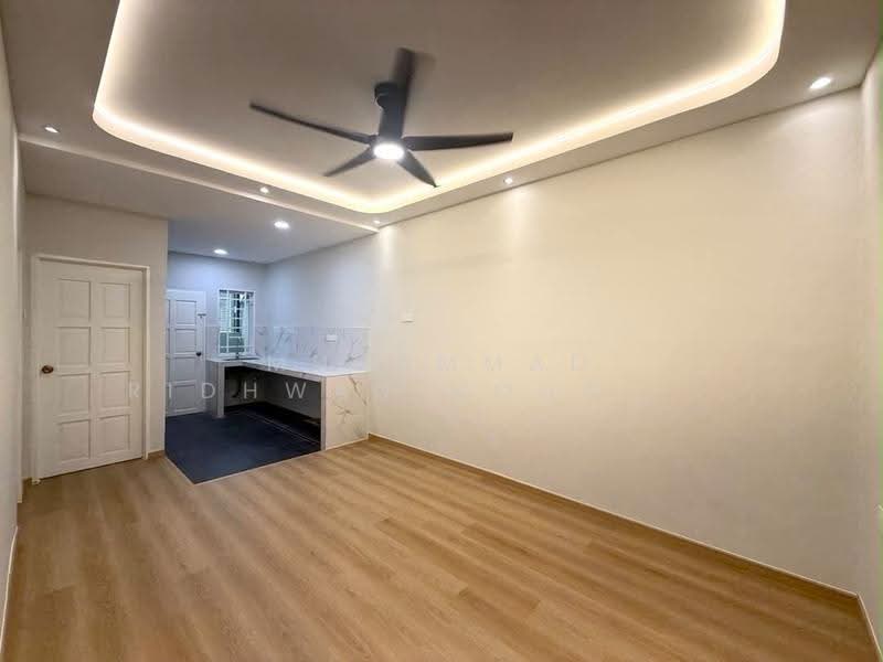 Rumah Teres 1-Tingkat untuk Dijual di Port Dickson (Negeri Sembilan) - Muhammad Ridhwan Mohd Huzairi - Kitchen - PropertyGuru.com.my
