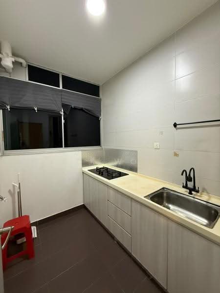 Service Residence for Sale at D'Tasek Residences (Tasek Impian) - Jack Wong - Kitchen - PropertyGuru.com.my