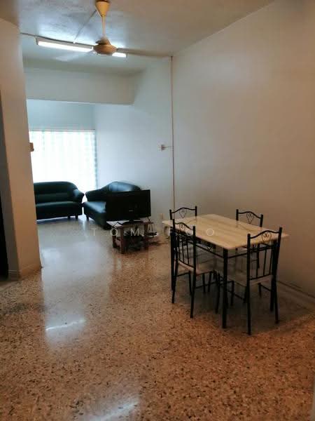 Apartment for Sale at Taman Cahaya Indah - Tom Foo - Living Room - PropertyGuru.com.my