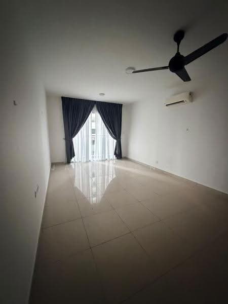 Apartment for Sale at Aliff Avenue (Dwi Alif) - Jack Wong - Living Room - PropertyGuru.com.my