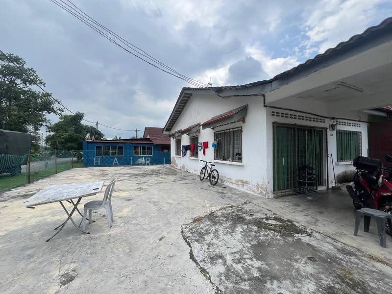 1-storey Terraced House for Sale in Bandar Rinching (Semenyih) - HAIRIL NAZMI SHAH - PropertyGuru.com.my