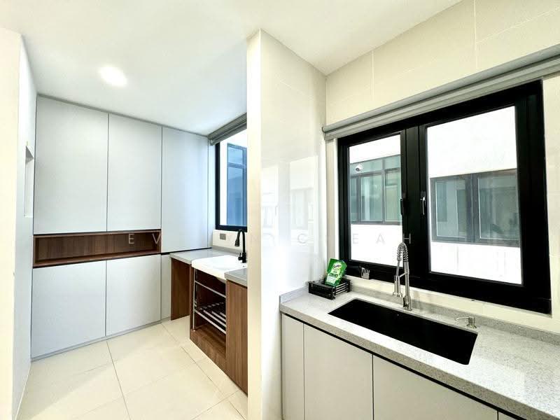 Condominium for Sale at Sky Condominium (Skyz Residence) - Evelyn Cheah - Kitchen - PropertyGuru.com.my