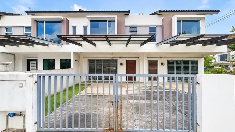 Rumah Teres 2-Tingkat untuk Dijual di Kuala Selangor (Selangor) - Lucas Loh - Exterior - PropertyGuru.com.my