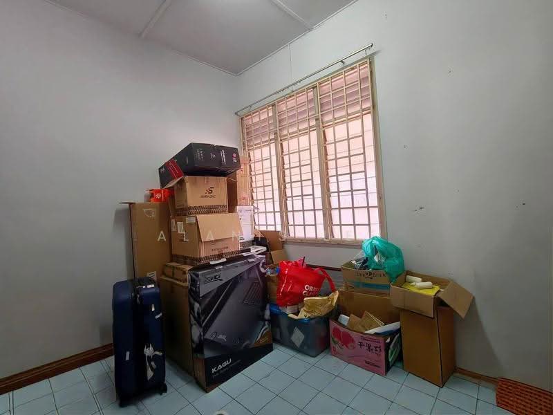 1-storey Terraced House for Sale in Taman Johor Jaya (Johor Bahru) - Alanis Lee - PropertyGuru.com.my