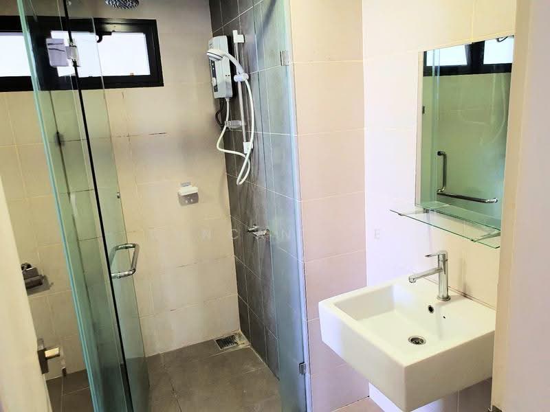 Service Residence for Rent at Solstice @ Pan'gaea - Duncan Lee - Bathroom - PropertyGuru.com.my