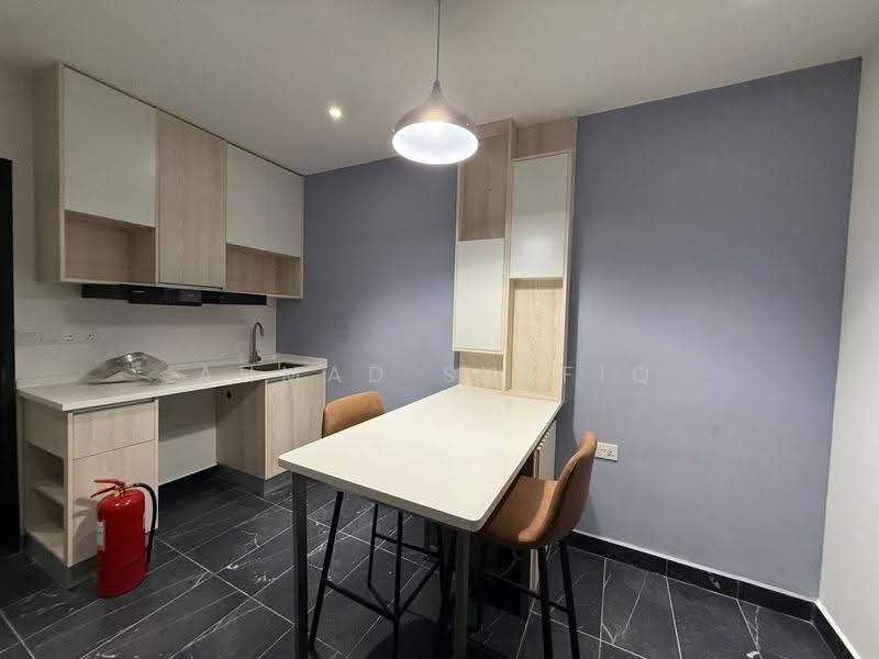Pangsapuri untuk Dijual di Vetro 11 Designer Suites - AHMAD SYAFIQ - Kitchen - PropertyGuru.com.my