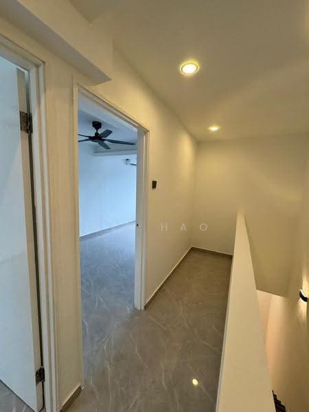 Rumah Teres 2-Tingkat untuk Dijual di Kepong (Kuala Lumpur) - Jin Hao - Corridor - PropertyGuru.com.my