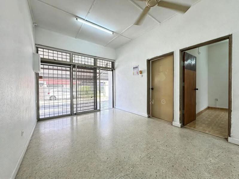 Rumah Teres 1-Tingkat untuk Dijual di Taman Johor Jaya (Johor Bahru) - Bryan Seng - PropertyGuru.com.my