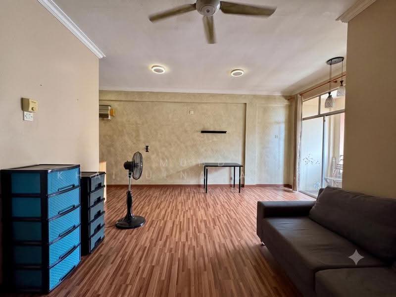 Condominium for Sale at Elaeis 2 - Muhd Khairulnawawi Kamaruddin - Living Room - PropertyGuru.com.my