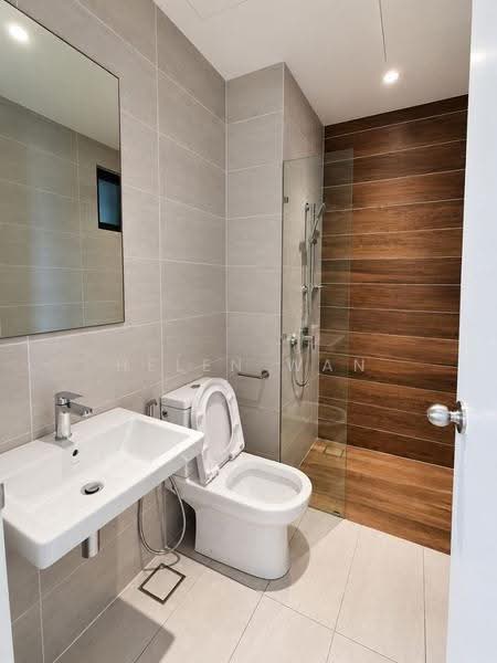 Kediaman Servis untuk Disewa di UNIO Residence - Helen Wan - Bathroom - PropertyGuru.com.my