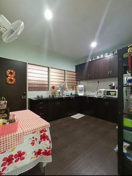 Rumah Teres 2-Tingkat untuk Dijual di Kampung Jawa (Bayan Lepas) - Matthew Png - Kitchen - PropertyGuru.com.my