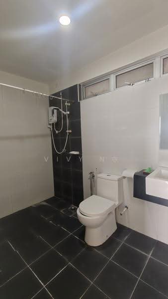Apartment for Rent at Idaman Residence - Vivy Ng - Bathroom - PropertyGuru.com.my