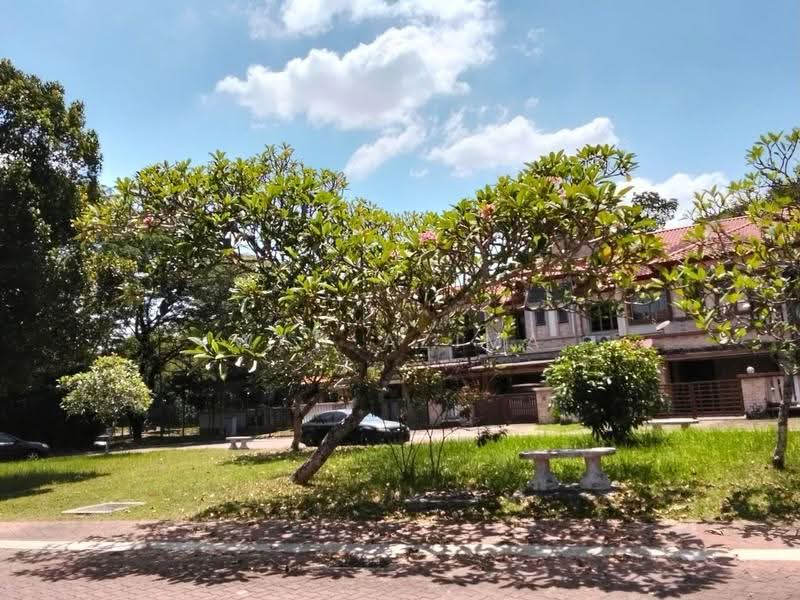 Rumah Teres 2-Tingkat untuk Dijual di Bukit Jelutong (Shah Alam) - Wan Azima - Exterior - PropertyGuru.com.my