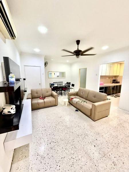 Pangsapuri untuk Dijual di Sri Kayangan (Casa Desira) - Fauran Nawawi - Living Room - PropertyGuru.com.my