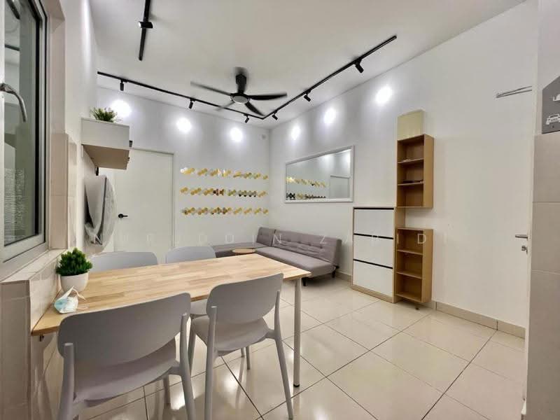 Kediaman Servis untuk Disewa di Saville @ Kajang - Nuruddin Zabidi - Living Room - PropertyGuru.com.my