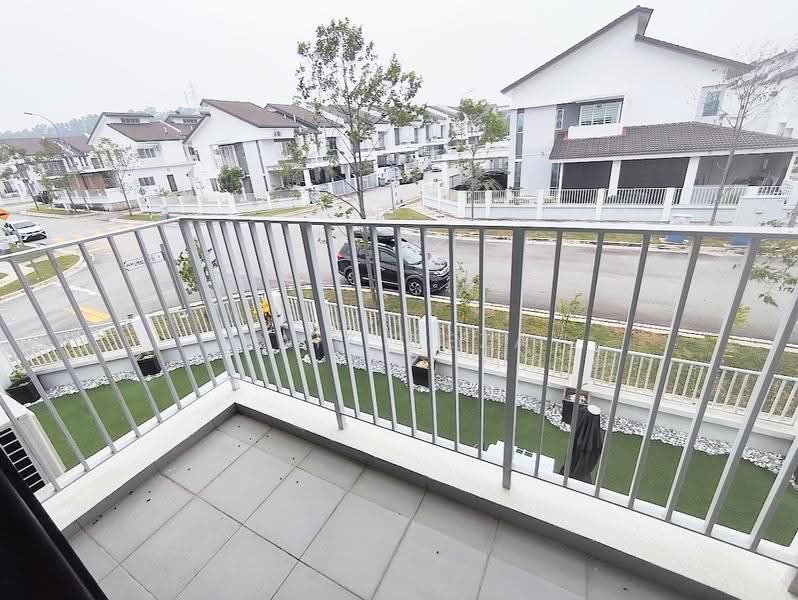 2-storey Terraced House for Sale in Nilai Impian (Nilai) - FAIZ REZA - Balcony - PropertyGuru.com.my