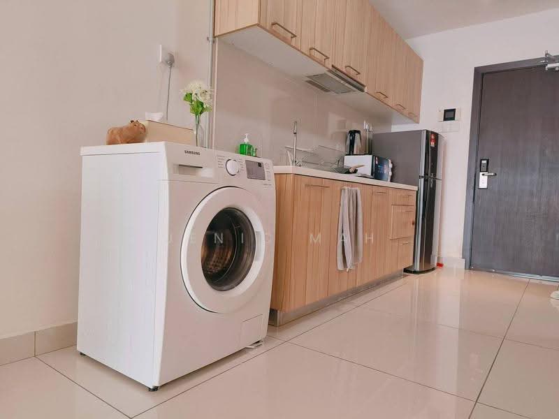 Kondominium untuk Dijual di KSL D'Esplanade Residence - Jenic Mah - Kitchen - PropertyGuru.com.my
