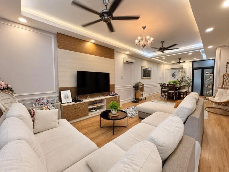 Rumah Teres 2-Tingkat untuk Dijual di Bangi (Selangor) - Fauran Nawawi - Living Room - PropertyGuru.com.my