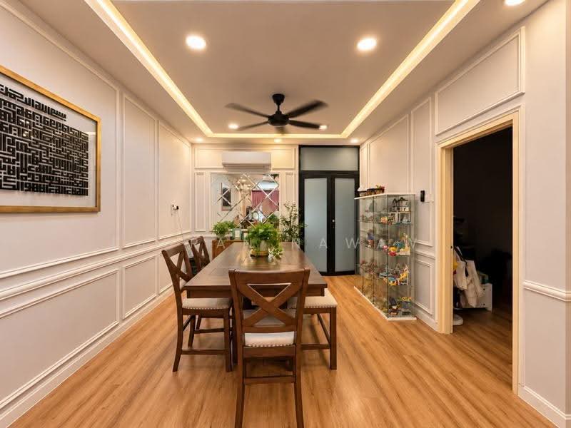 Rumah Teres 2-Tingkat untuk Dijual di Bangi (Selangor) - Fauran Nawawi - Dining Room - PropertyGuru.com.my