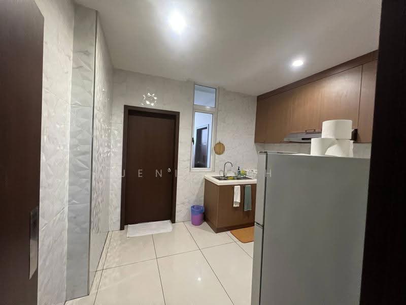 Kondominium untuk Dijual di KSL D'Esplanade Residence - Jenic Mah - Kitchen - PropertyGuru.com.my