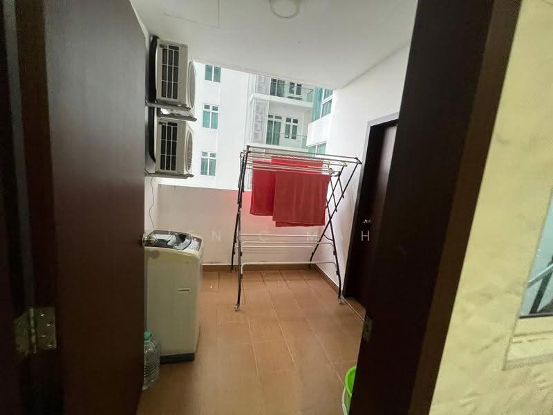 Kondominium untuk Dijual di KSL D'Esplanade Residence - Jenic Mah - Balcony - PropertyGuru.com.my
