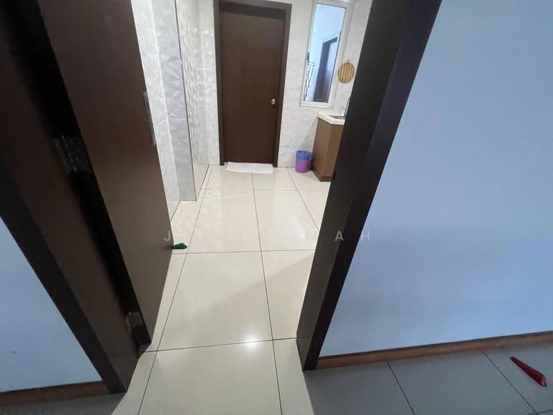Kondominium untuk Dijual di KSL D'Esplanade Residence - Jenic Mah - Corridor - PropertyGuru.com.my