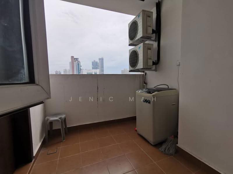 Kondominium untuk Dijual di KSL D'Esplanade Residence - Jenic Mah - Balcony - PropertyGuru.com.my