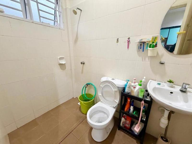 1-storey Terraced House for Sale in Taman Bukit Katil Damai (Bukit Katil) - Ahmad Faizal Basri - Bathroom - PropertyGuru.com.my